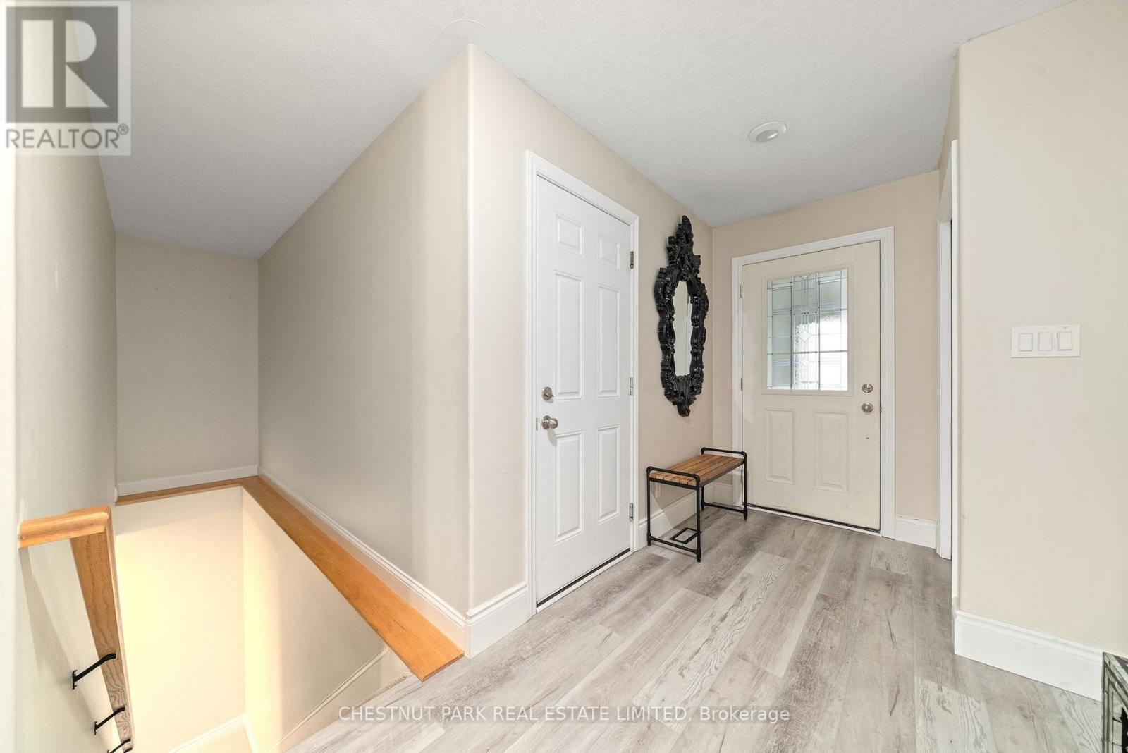 140 Islandview Drive, Loyalist (Amherstview), Ontario  K7N 0A5 - Photo 21 - X12224166