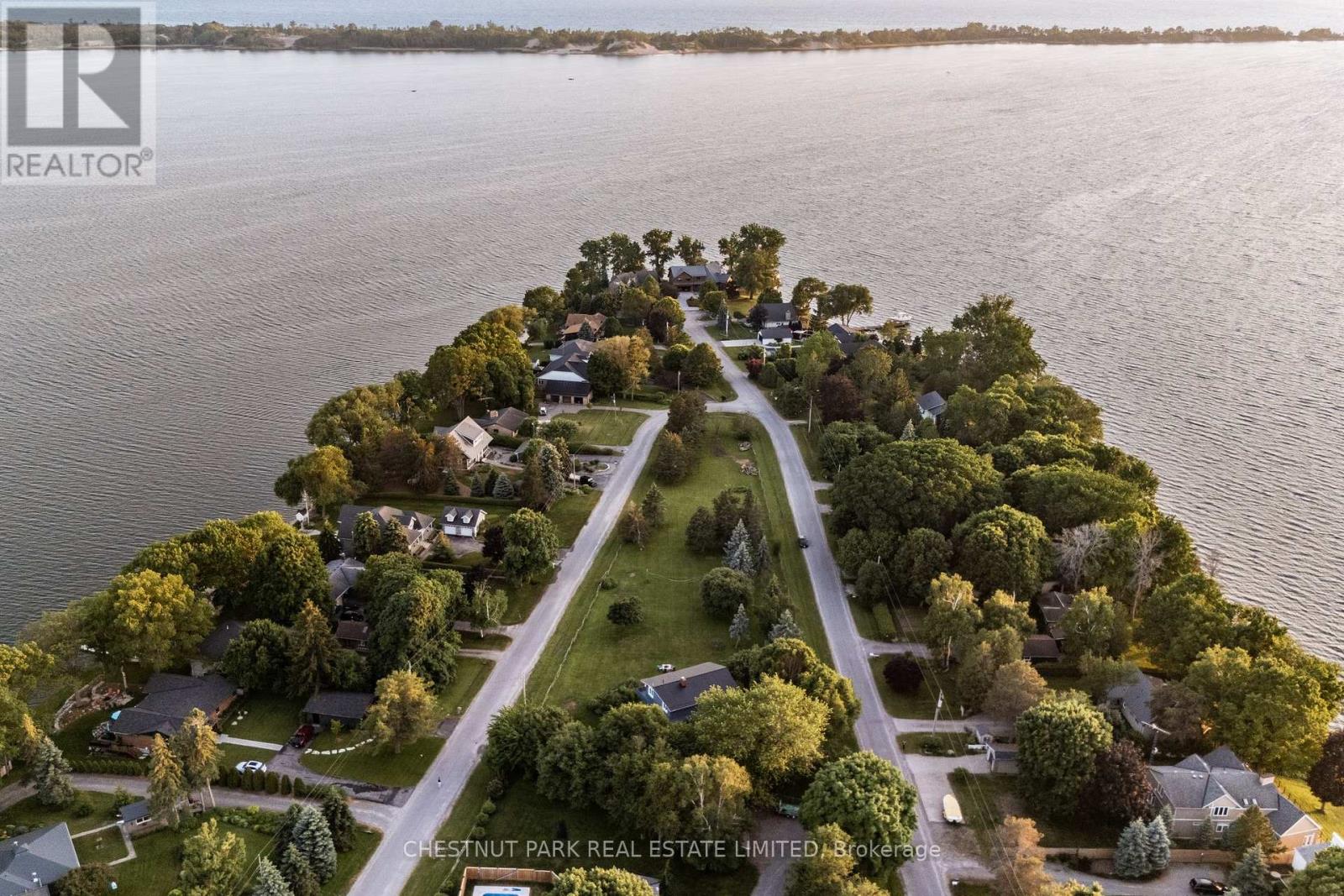 378 Island Road, Prince Edward County (Hallowell Ward), Ontario  K0K 2T0 - Photo 3 - X12245320