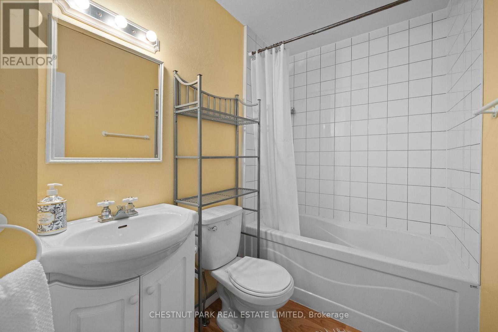 1716 County Rd 12, Prince Edward County (Hallowell Ward), Ontario  K0K 2T0 - Photo 28 - X12271914