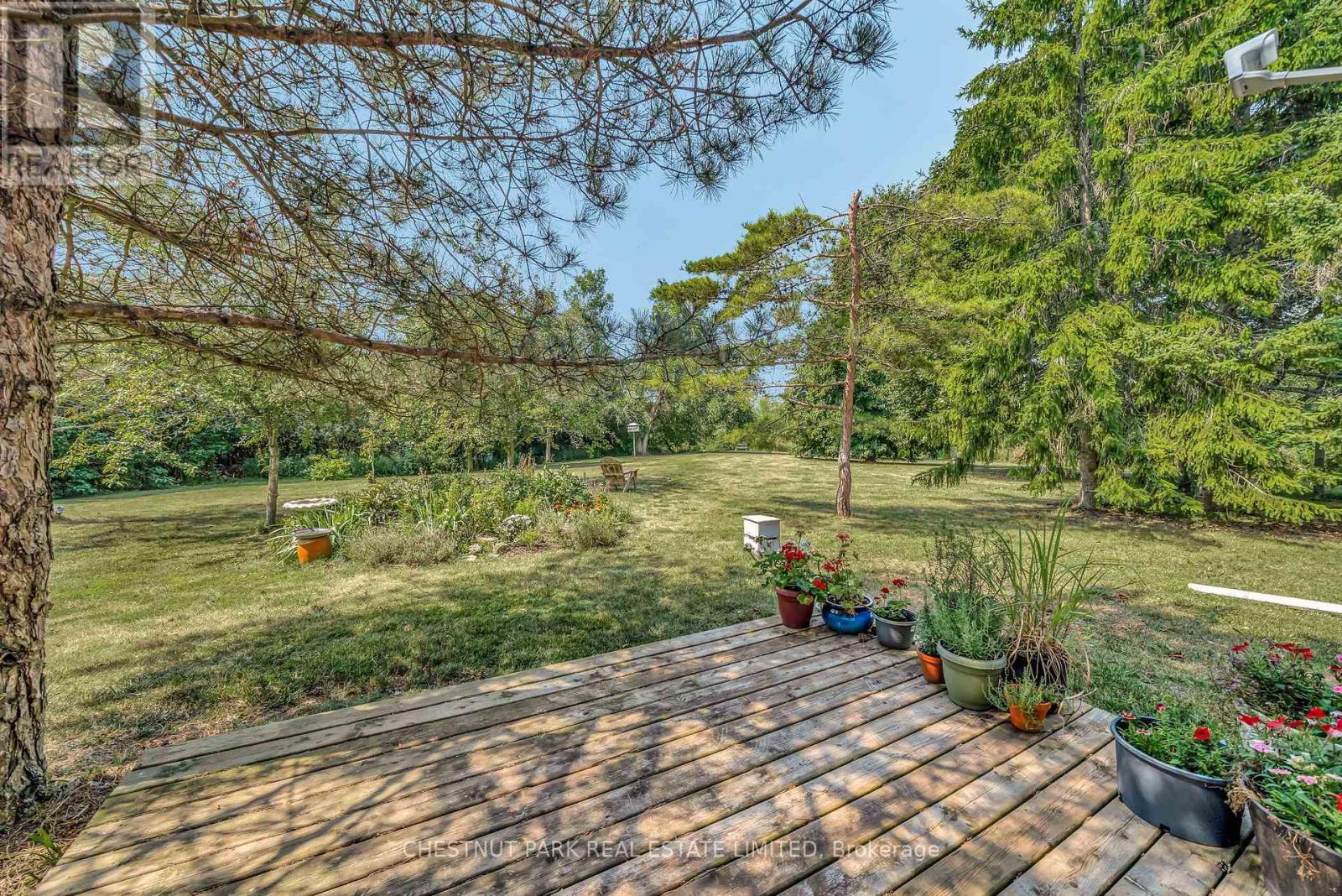 207 Carnrike Road, Prince Edward County (Ameliasburg Ward), Ontario  K0K 1T0 - Photo 30 - X12332520