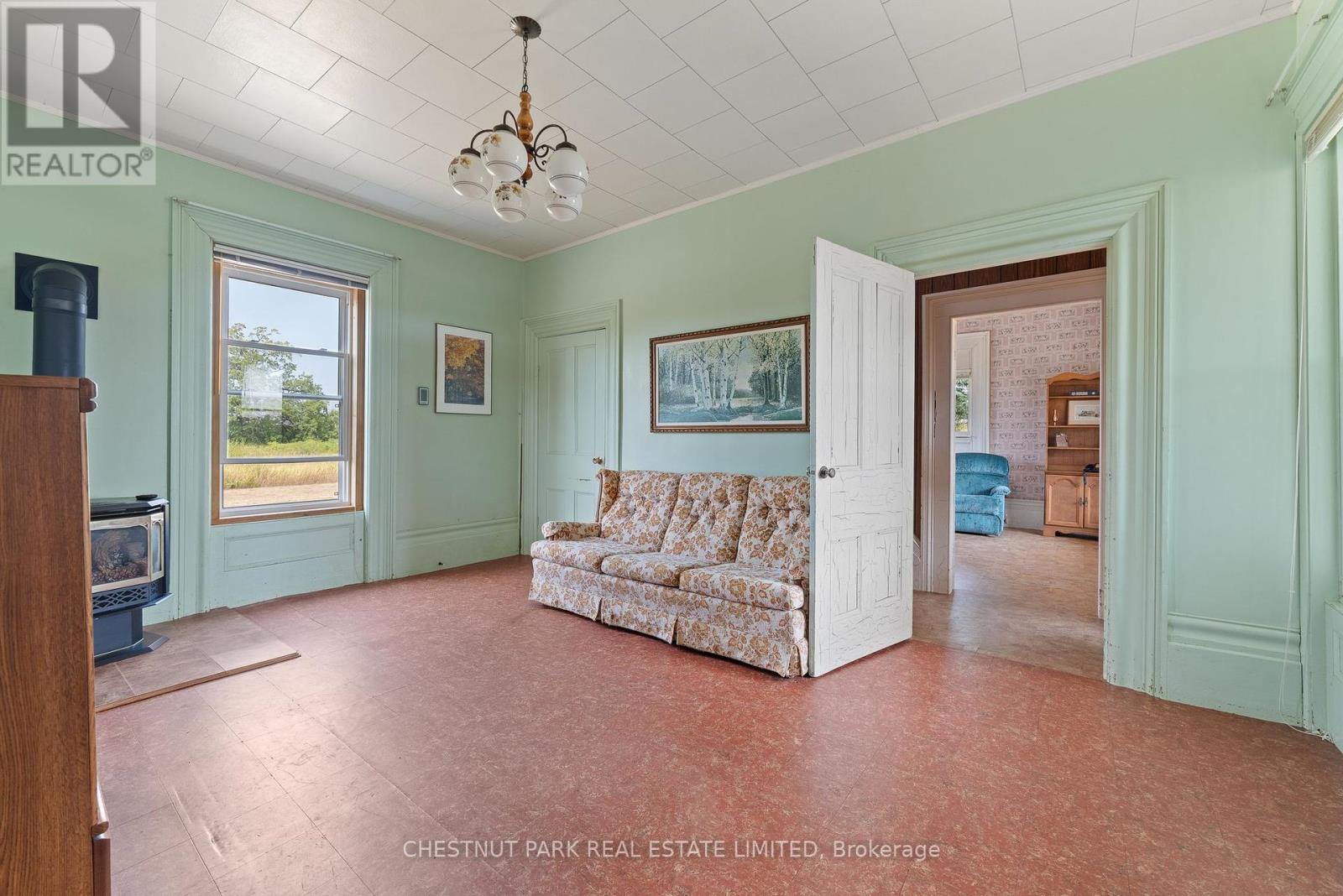 403 Closson Road, Prince Edward County (Hillier), Ontario  K0K 2J0 - Photo 13 - X12346171