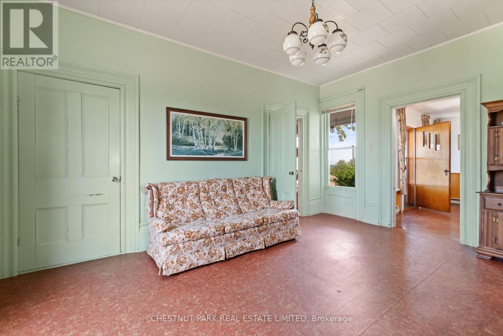 403 Closson Road, Prince Edward County (Hillier), Ontario  K0K 2J0 - Photo 14 - X12346171