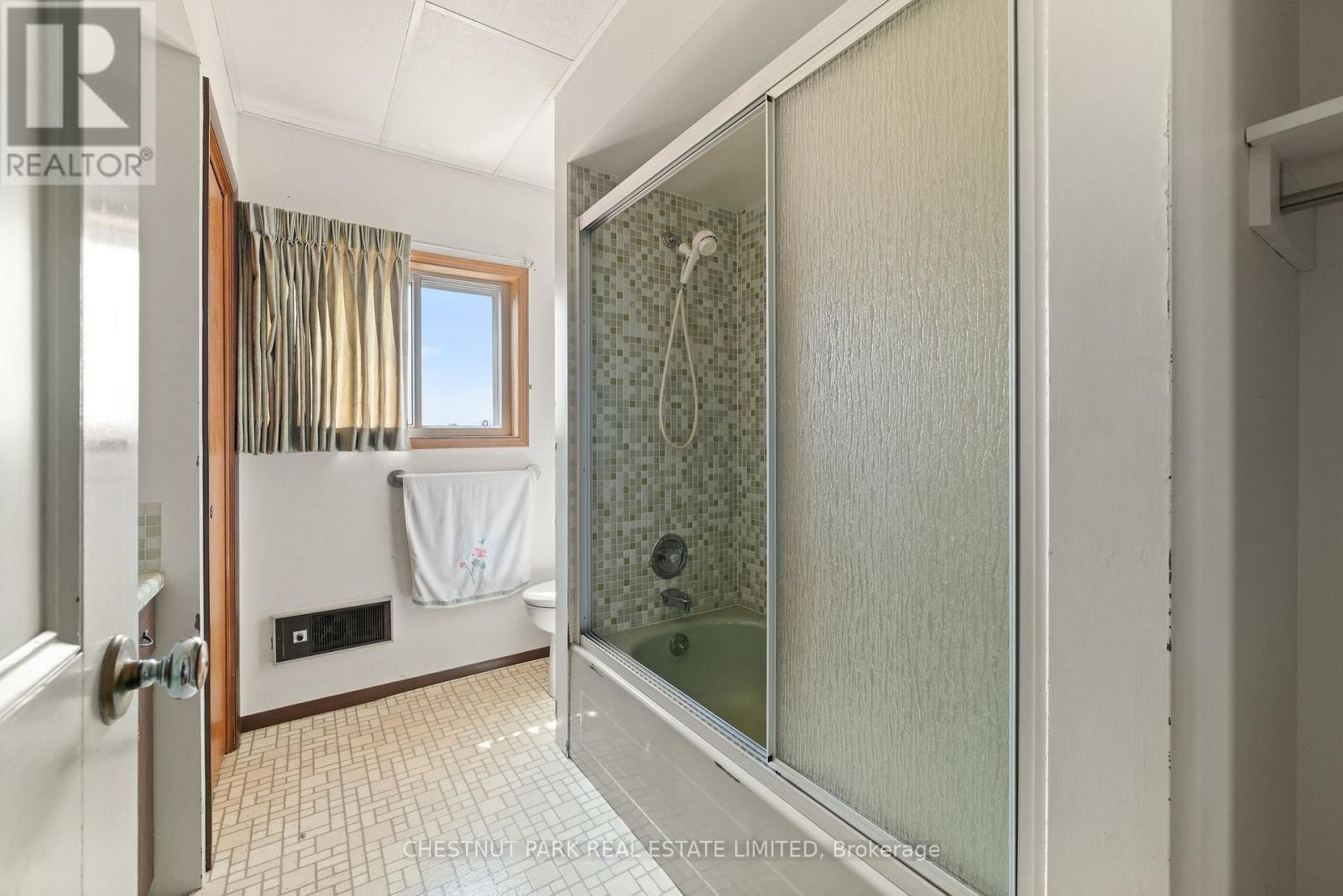 403 Closson Road, Prince Edward County (Hillier), Ontario  K0K 2J0 - Photo 20 - X12346171