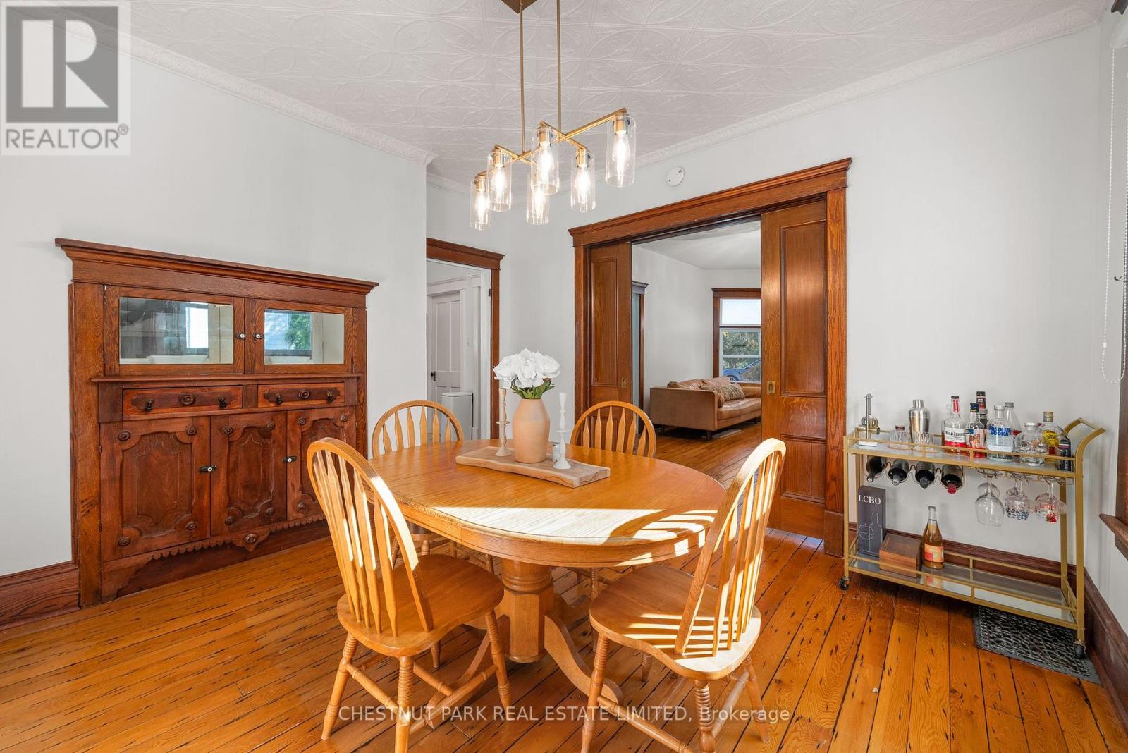 336 Bloomfield Main Street, Prince Edward County (Bloomfield Ward), Ontario  K0K 1G0 - Photo 12 - X12514412