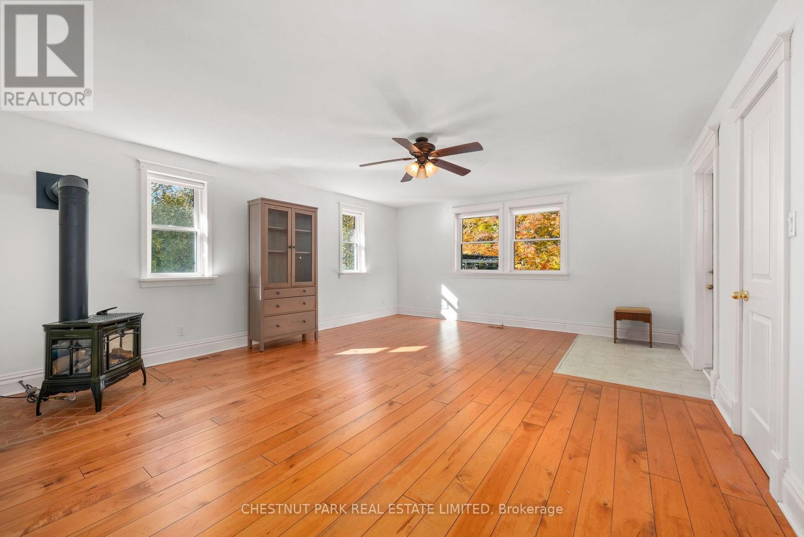 336 Bloomfield Main Street, Prince Edward County (Bloomfield Ward), Ontario  K0K 1G0 - Photo 23 - X12514412