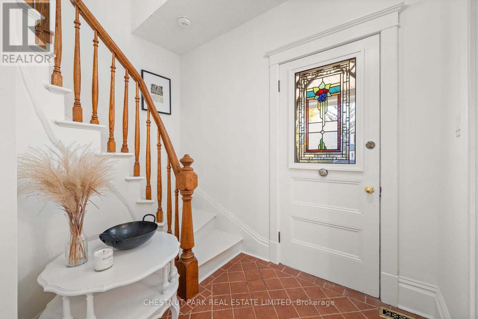 336 Bloomfield Main Street, Prince Edward County (Bloomfield Ward), Ontario  K0K 1G0 - Photo 6 - X12514412