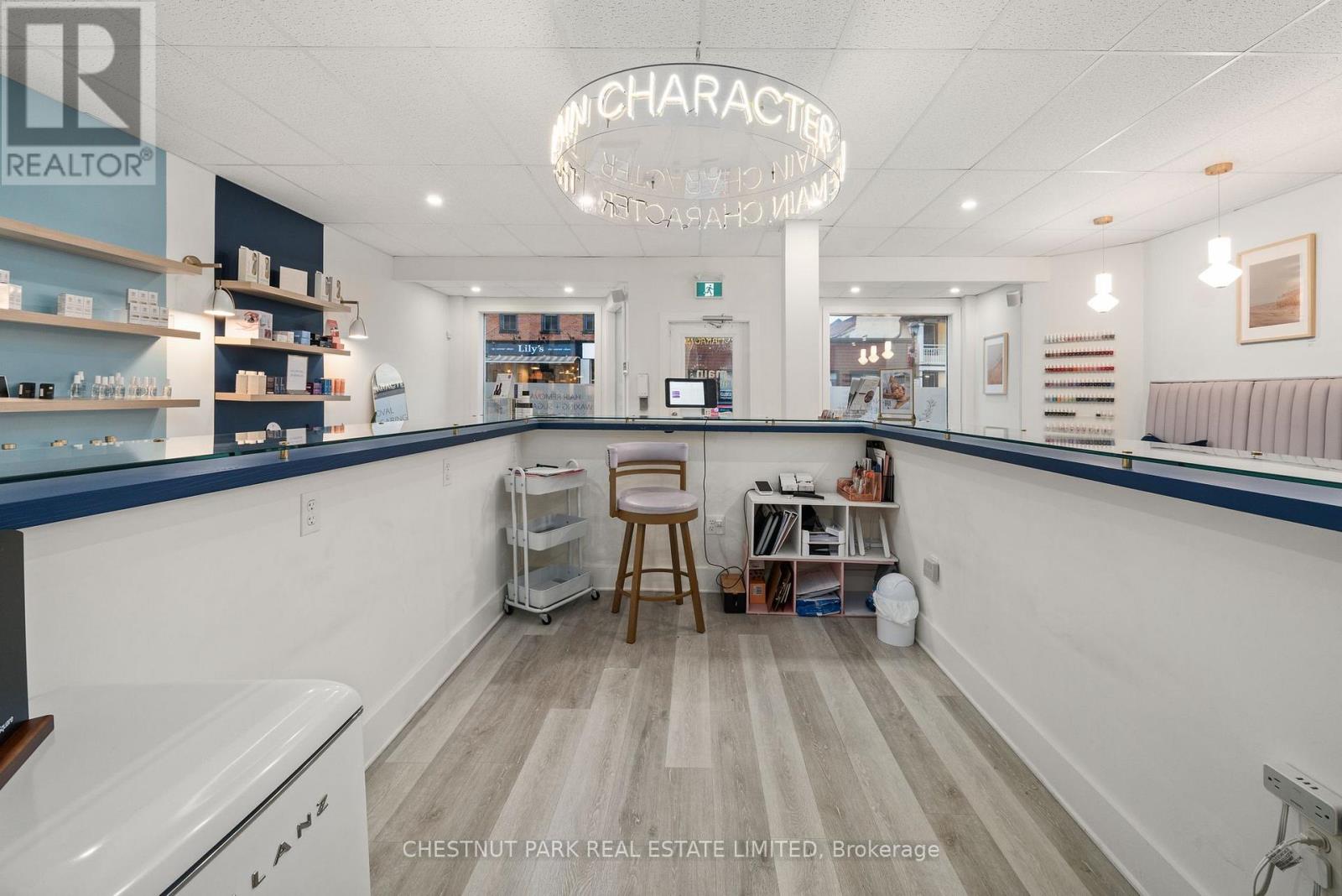 296 Main Street, Prince Edward County (Picton Ward), Ontario  K0K 2T0 - Photo 18 - X12537798