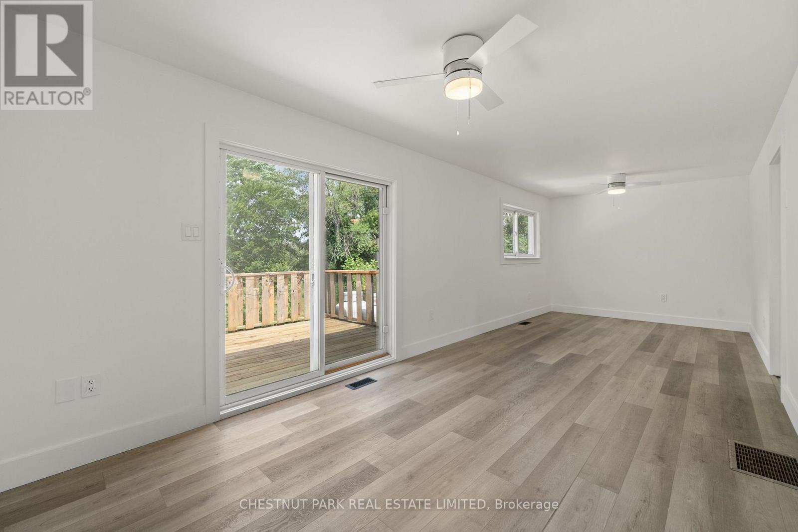 976 County Rd 13, Prince Edward County (South Marysburg Ward), Ontario  K0K 2P0 - Photo 11 - X12886068