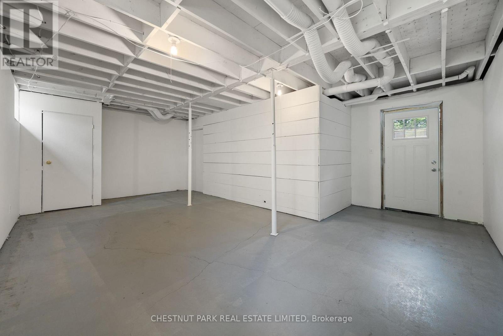 976 County Rd 13, Prince Edward County (South Marysburg Ward), Ontario  K0K 2P0 - Photo 17 - X12886068