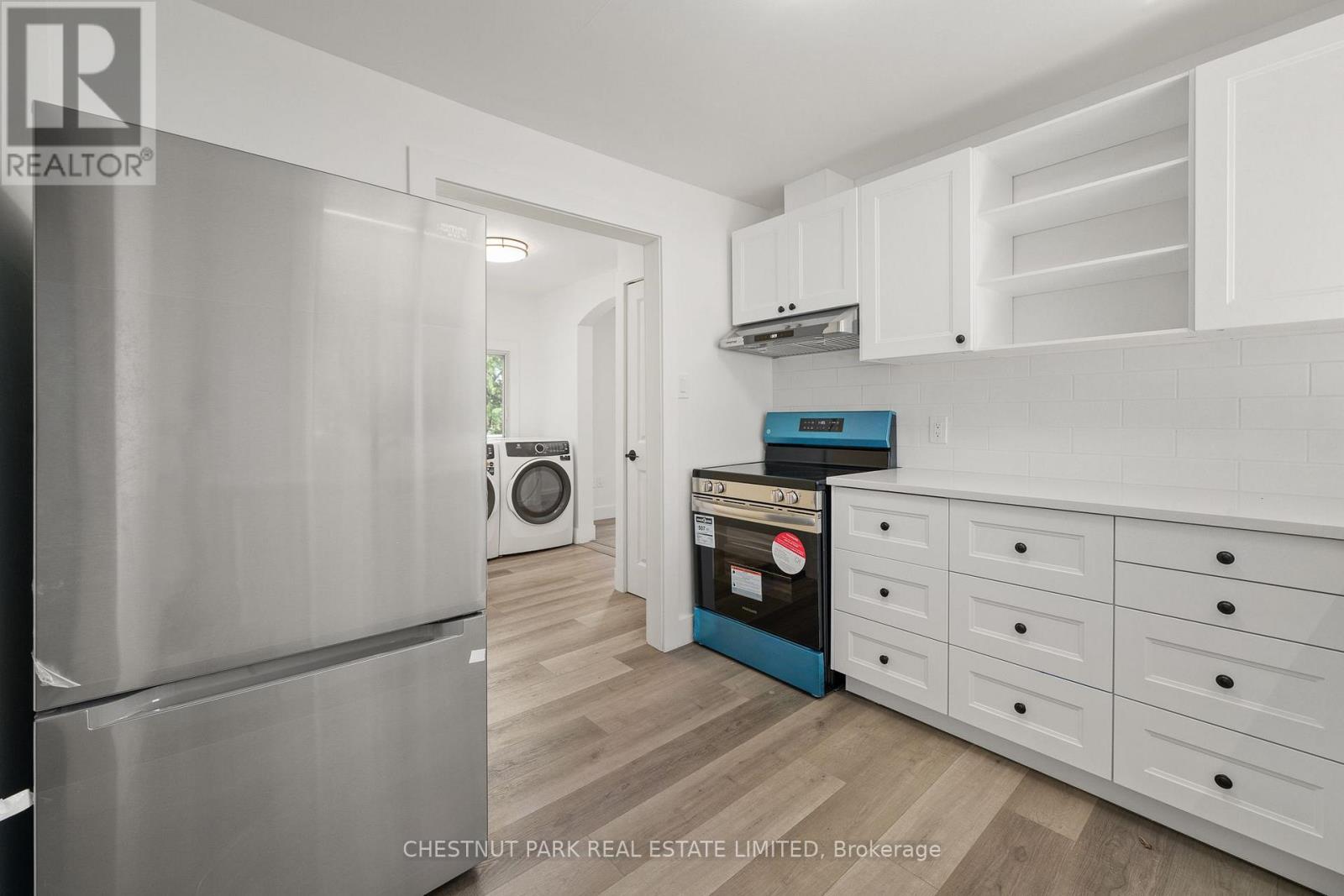 976 County Rd 13, Prince Edward County (South Marysburg Ward), Ontario  K0K 2P0 - Photo 5 - X12886068