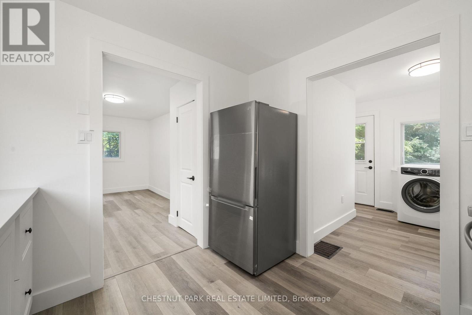 976 County Rd 13, Prince Edward County (South Marysburg Ward), Ontario  K0K 2P0 - Photo 6 - X12886068