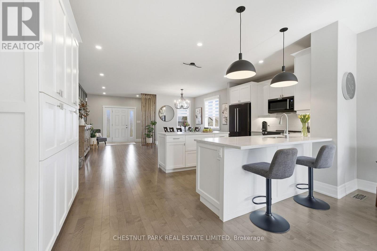 22 Curtis Street, Prince Edward County (Picton Ward), Ontario  K0K 2T0 - Photo 14 - X12934756