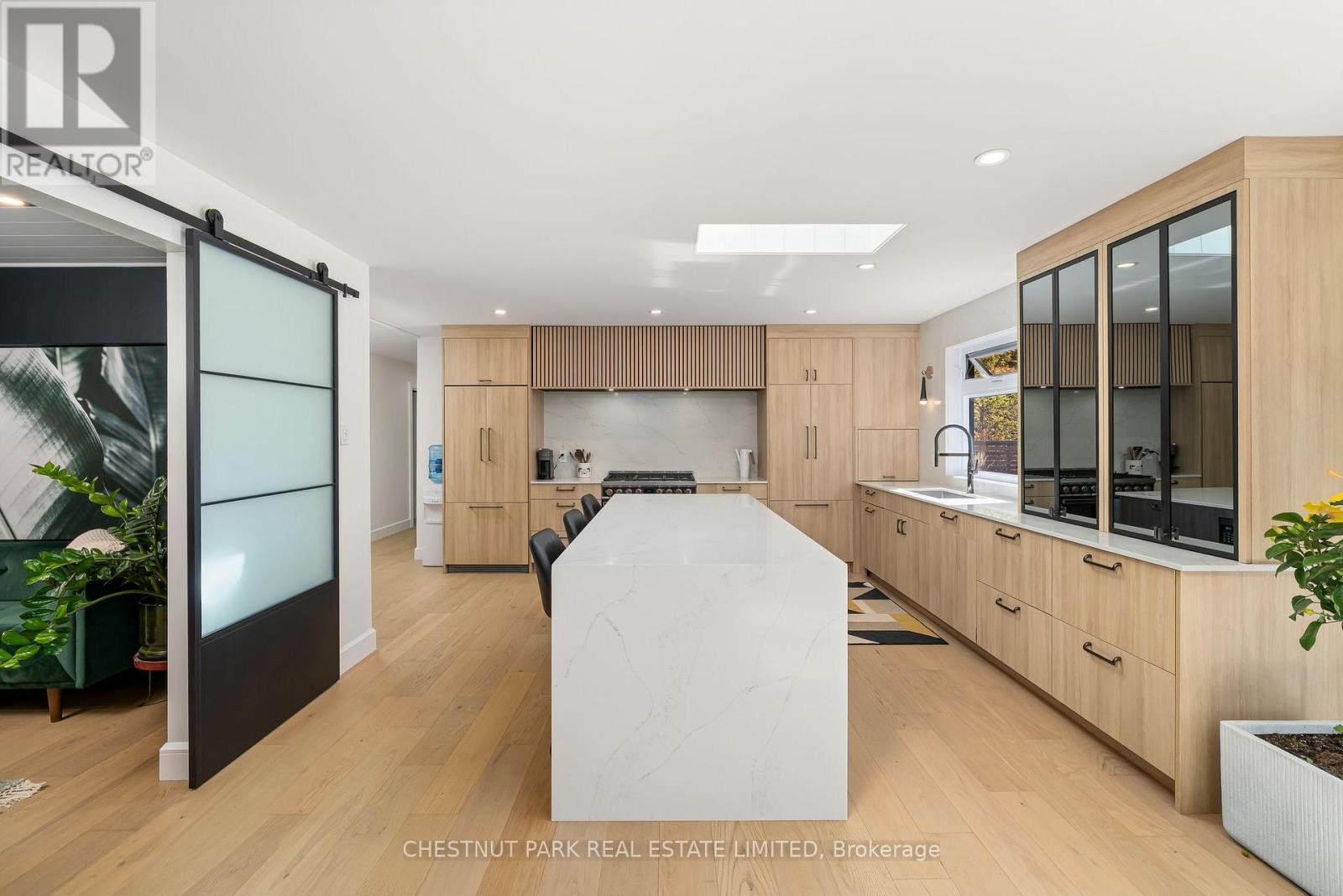 407 County Road 4, Prince Edward County (Hallowell Ward), Ontario  K0K 2T0 - Photo 10 - X12936270