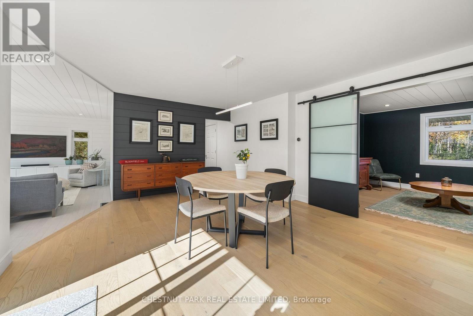 407 County Road 4, Prince Edward County (Hallowell Ward), Ontario  K0K 2T0 - Photo 11 - X12936270