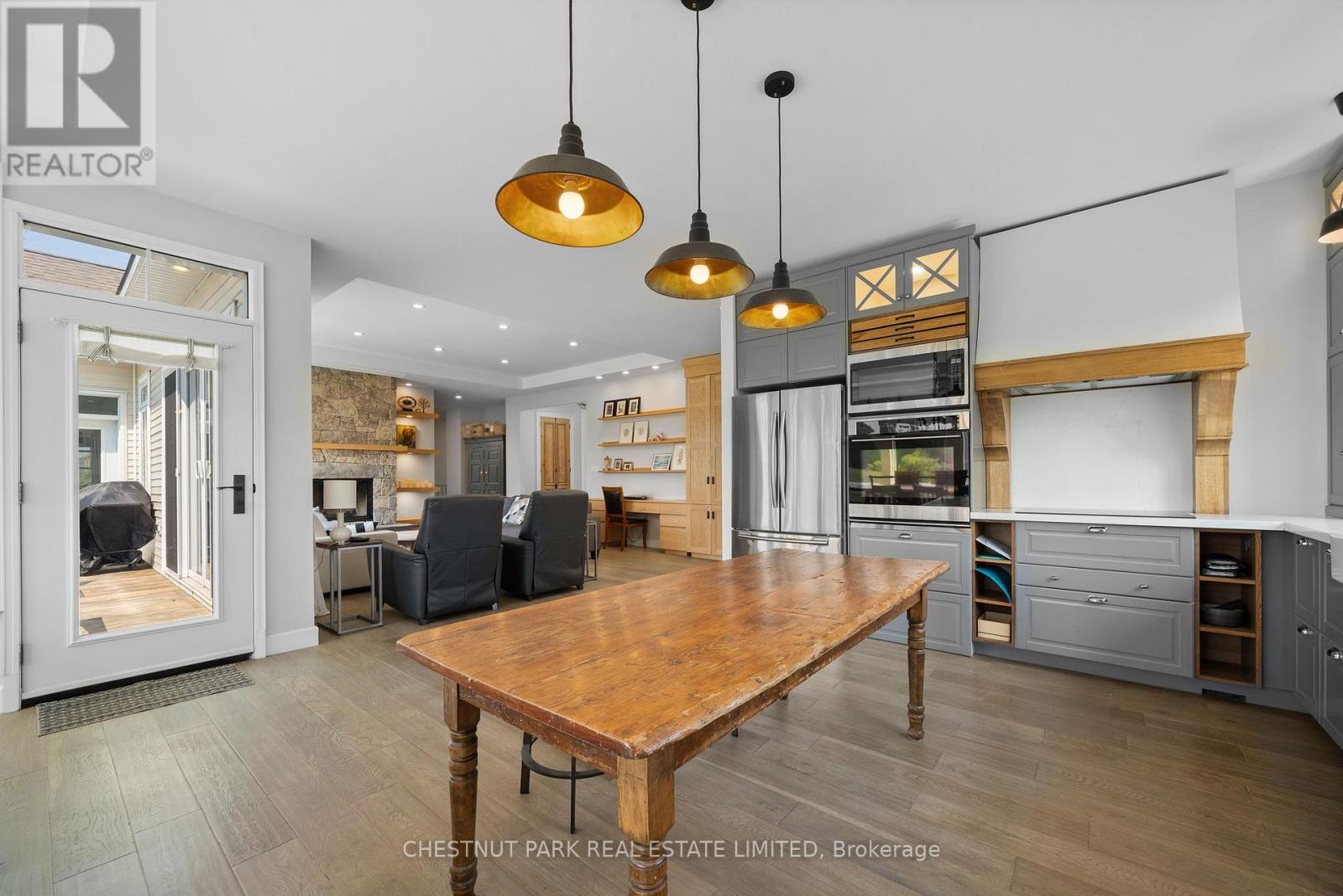 3118 County Road 10 Road, Prince Edward County (South Marysburg Ward), Ontario  K0K 2P0 - Photo 10 - X12970192