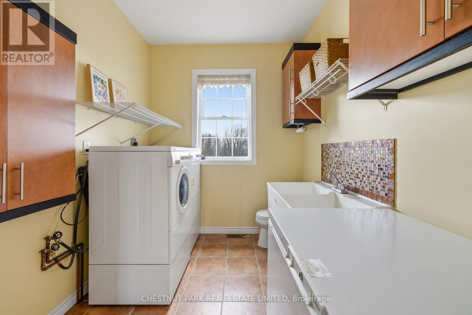 1167 County Rd 18, Prince Edward County (Athol Ward), Ontario  K0K 1P0 - Photo 17 - X13041418