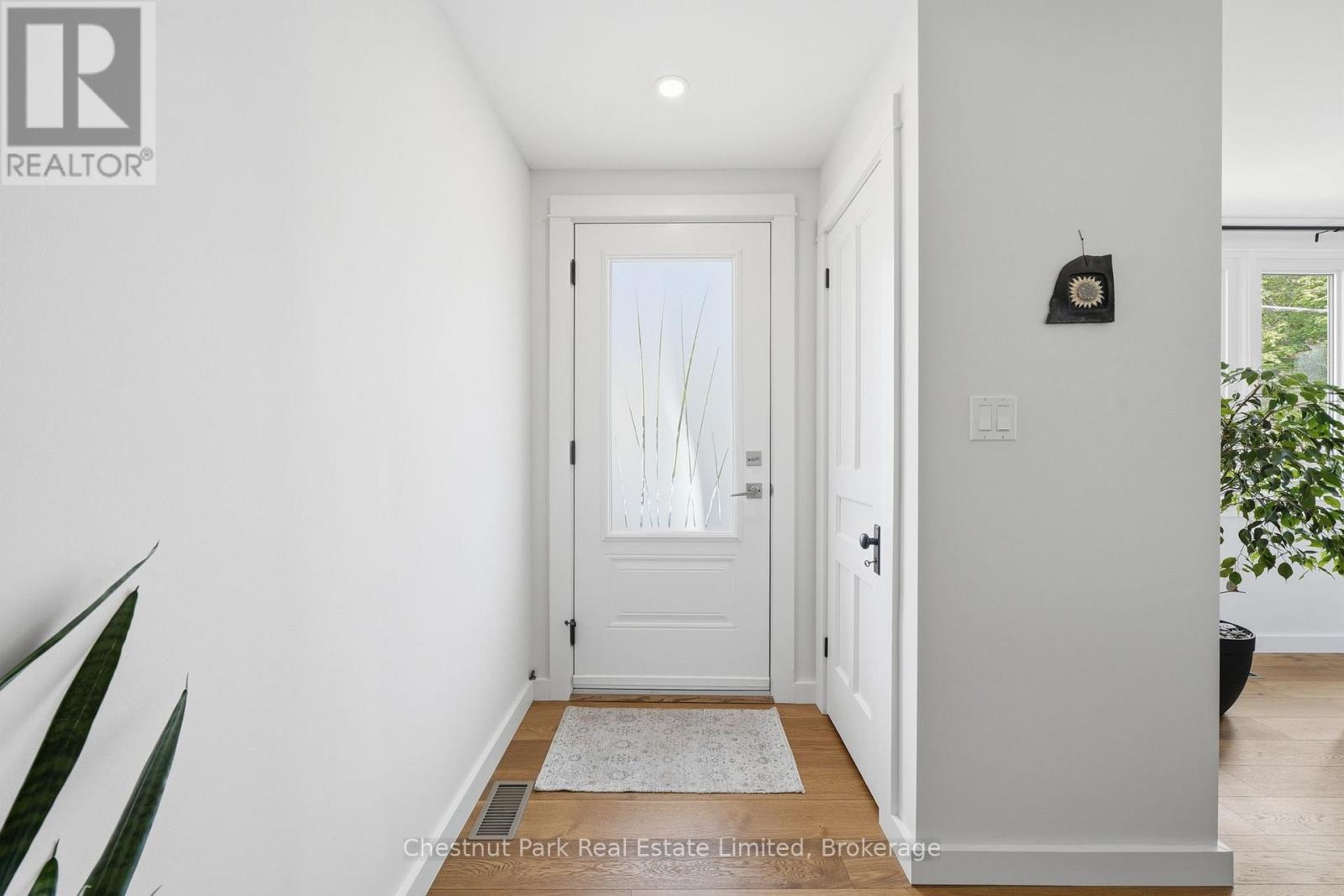 16 Jane Street, Prince Edward County (Picton Ward), Ontario  K0K 2T0 - Photo 5 - X13222648