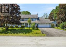 18 CARRIAGE LANE, quinte west (murray ward), Ontario