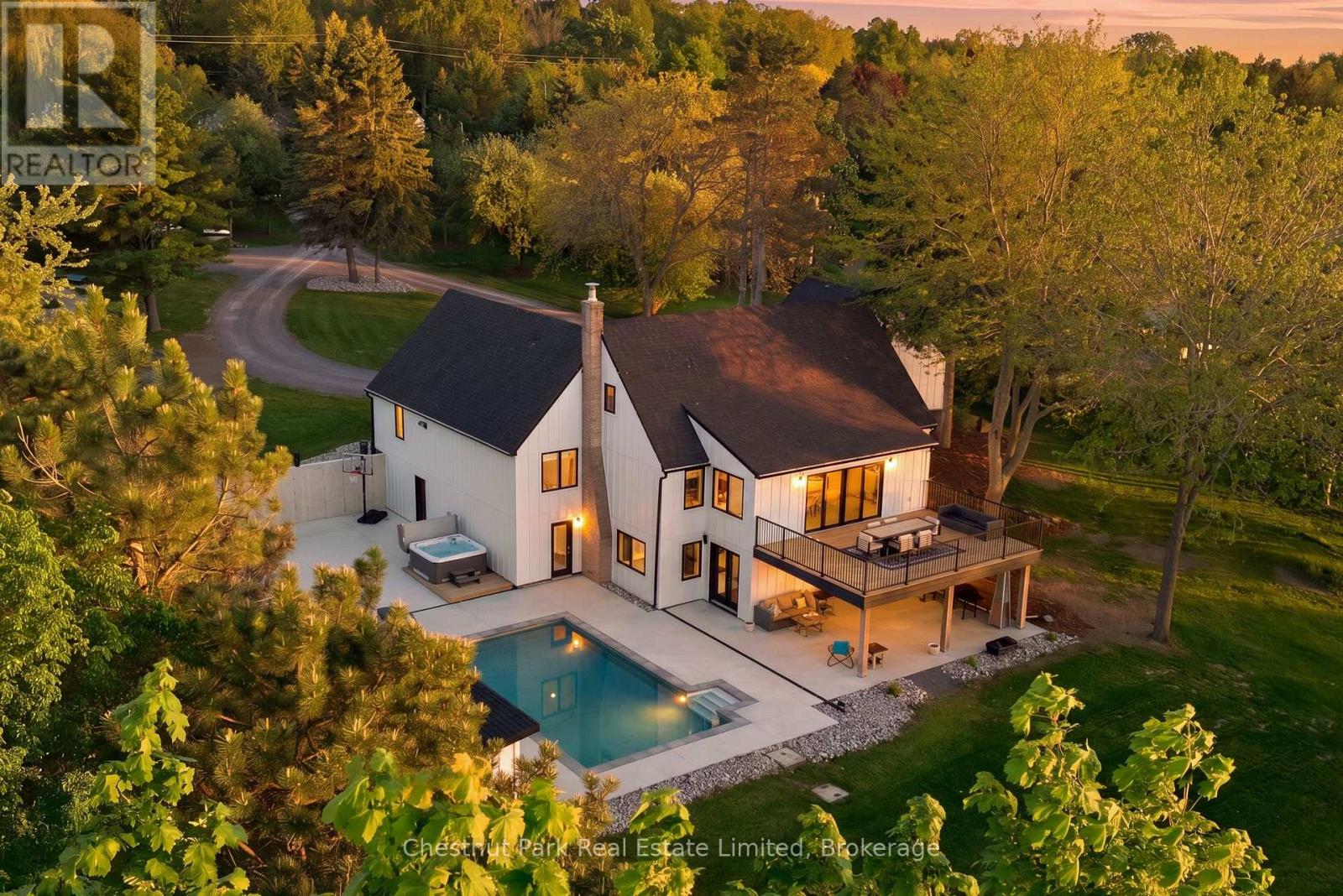 1424 County Rd 3, Prince Edward County (Ameliasburg Ward), Ontario  K0K 1L0 - Photo 1 - X13426406