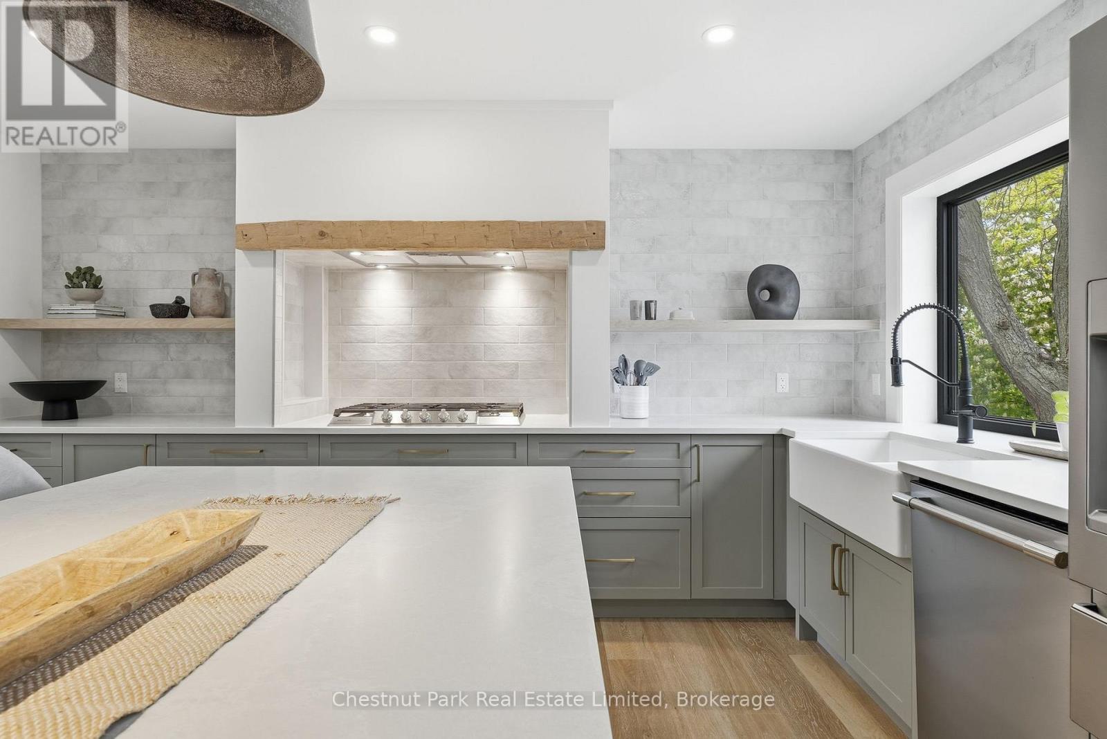 1424 County Rd 3, Prince Edward County (Ameliasburg Ward), Ontario  K0K 1L0 - Photo 10 - X13426406