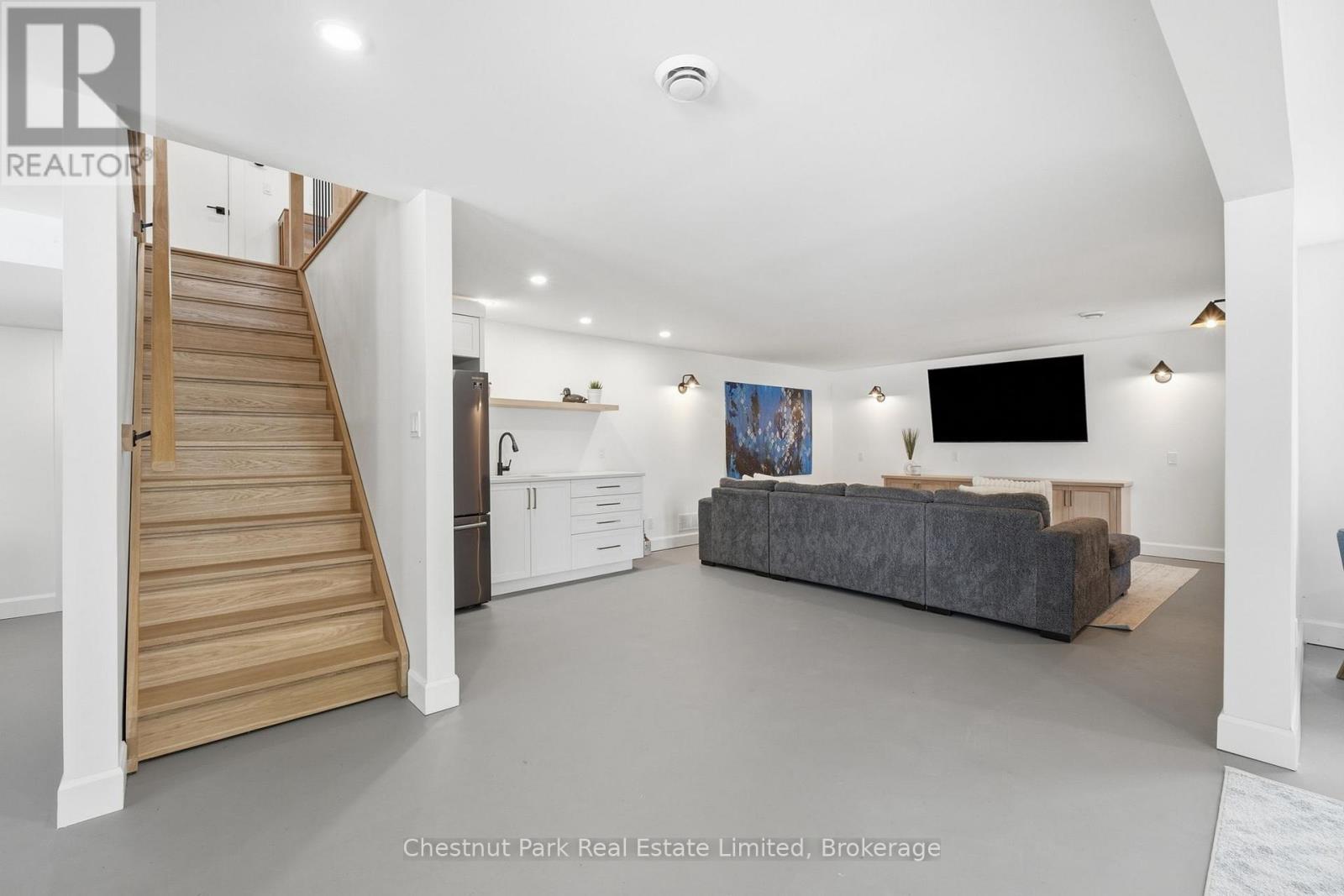 1424 County Rd 3, Prince Edward County (Ameliasburg Ward), Ontario  K0K 1L0 - Photo 33 - X13426406