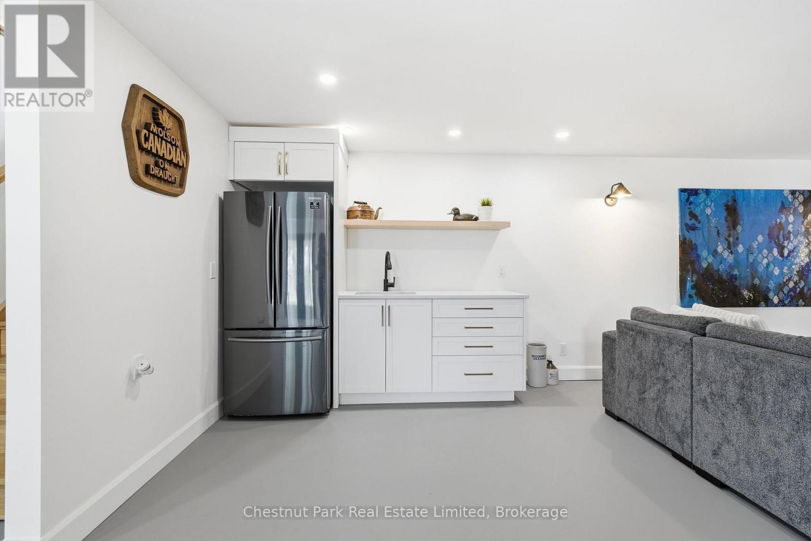 1424 County Rd 3, Prince Edward County (Ameliasburg Ward), Ontario  K0K 1L0 - Photo 34 - X13426406