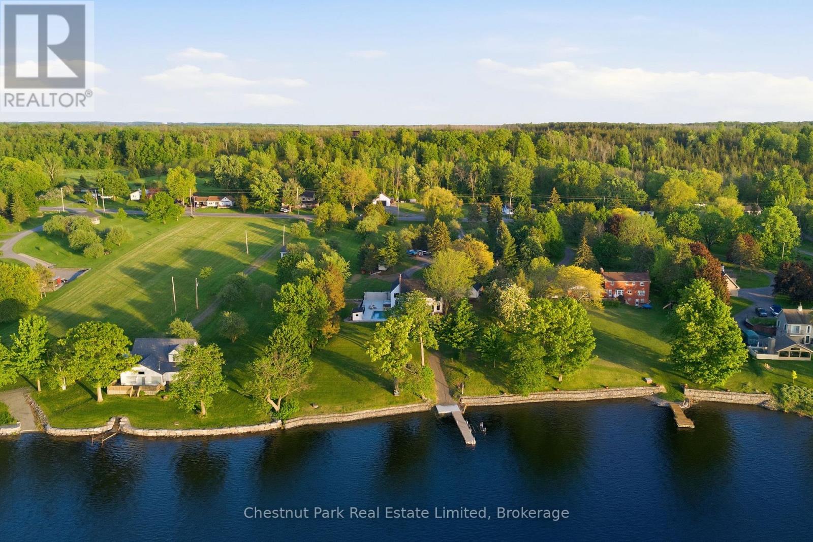 1424 County Rd 3, Prince Edward County (Ameliasburg Ward), Ontario  K0K 1L0 - Photo 46 - X13426406