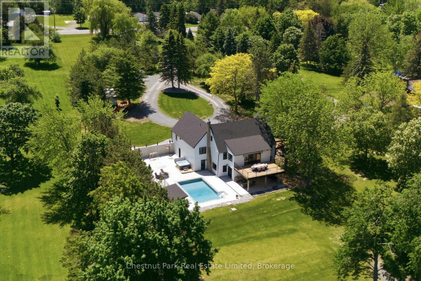1424 County Rd 3, Prince Edward County (Ameliasburg Ward), Ontario  K0K 1L0 - Photo 48 - X13426406