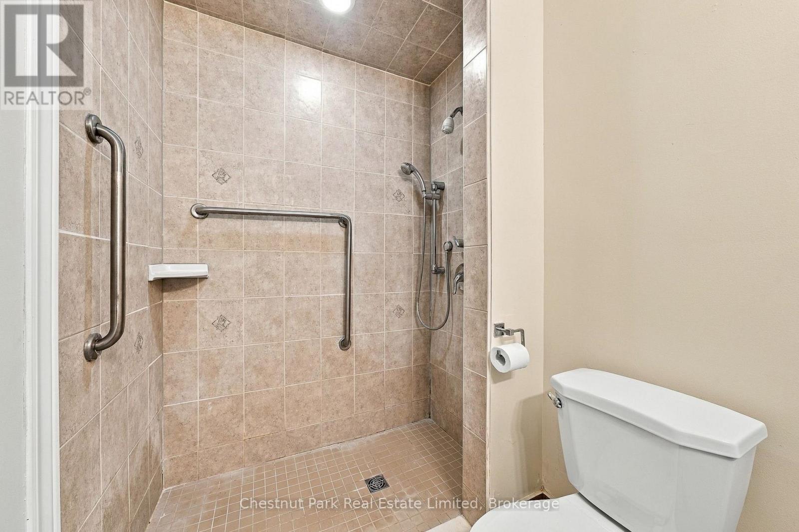 10 Northport Street, Prince Edward County (Sophiasburg Ward), Ontario  K0K 2T0 - Photo 17 - X13809598